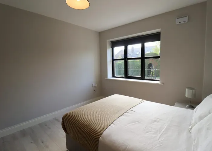Apartment Inviting 2-bed In